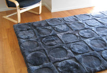 Load image into Gallery viewer, Shortwool Designer Rug - Luna - ecoVert